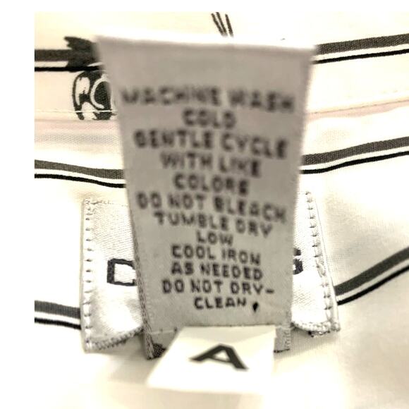 Chico's Cat Print Button Up Shirt 1 US8 M Womens White Business Casual Preppy - Picture 10 of 10